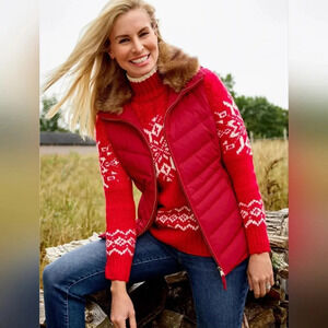 Talbots Red quilted Down Puffer vest 1x Faux fur collar